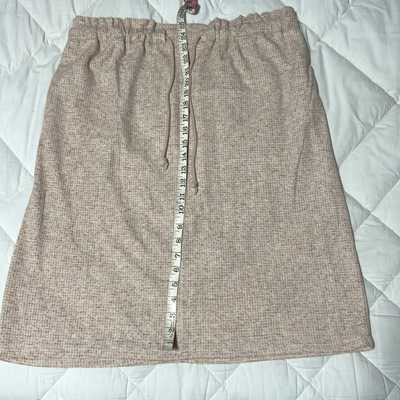 Polagram Athleisure Set - Picture 5 of 5